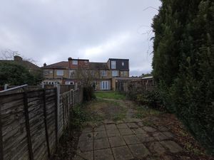 Photo 7- click for photo gallery